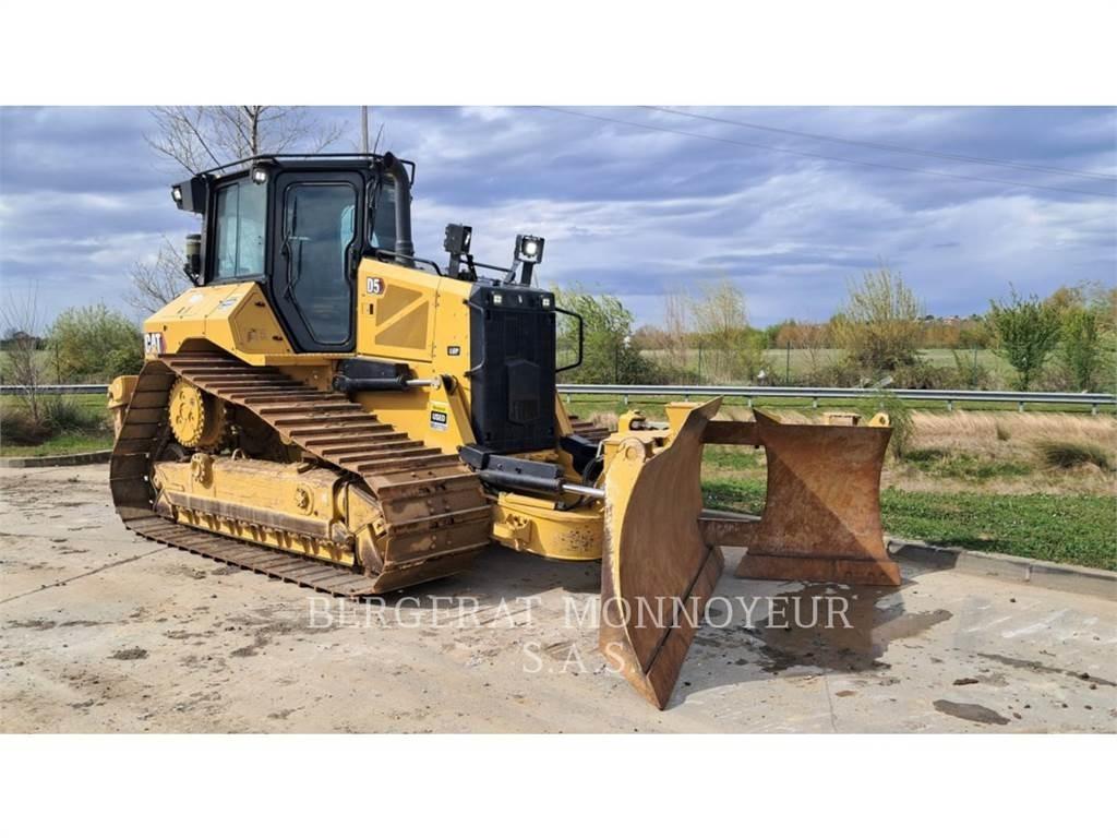 CAT D5 Верижни булдозери
