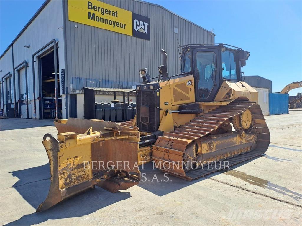 CAT D5 Верижни булдозери

