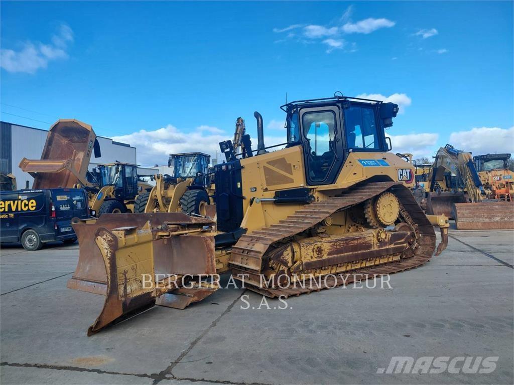CAT D5 Верижни булдозери
