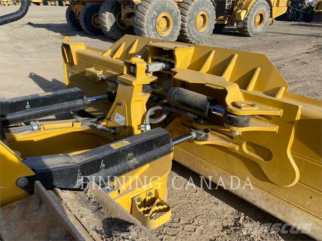 CAT D5-17 Верижни булдозери
