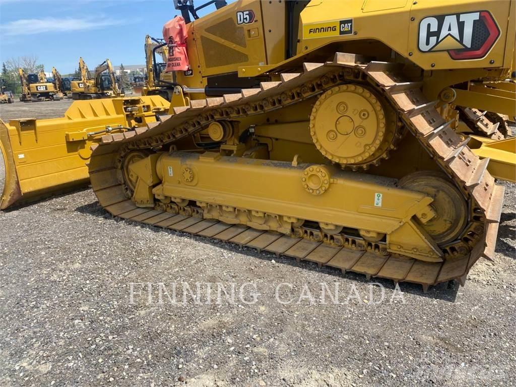 CAT D5-17 Верижни булдозери
