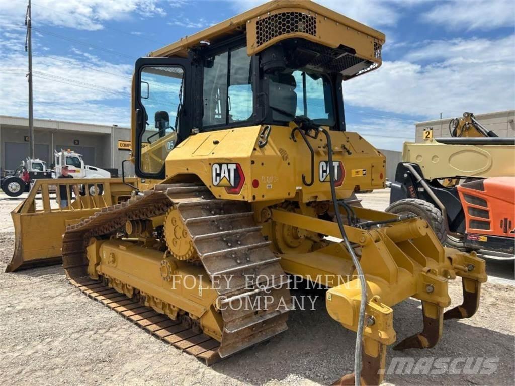 CAT D5-17LGVX Верижни булдозери
