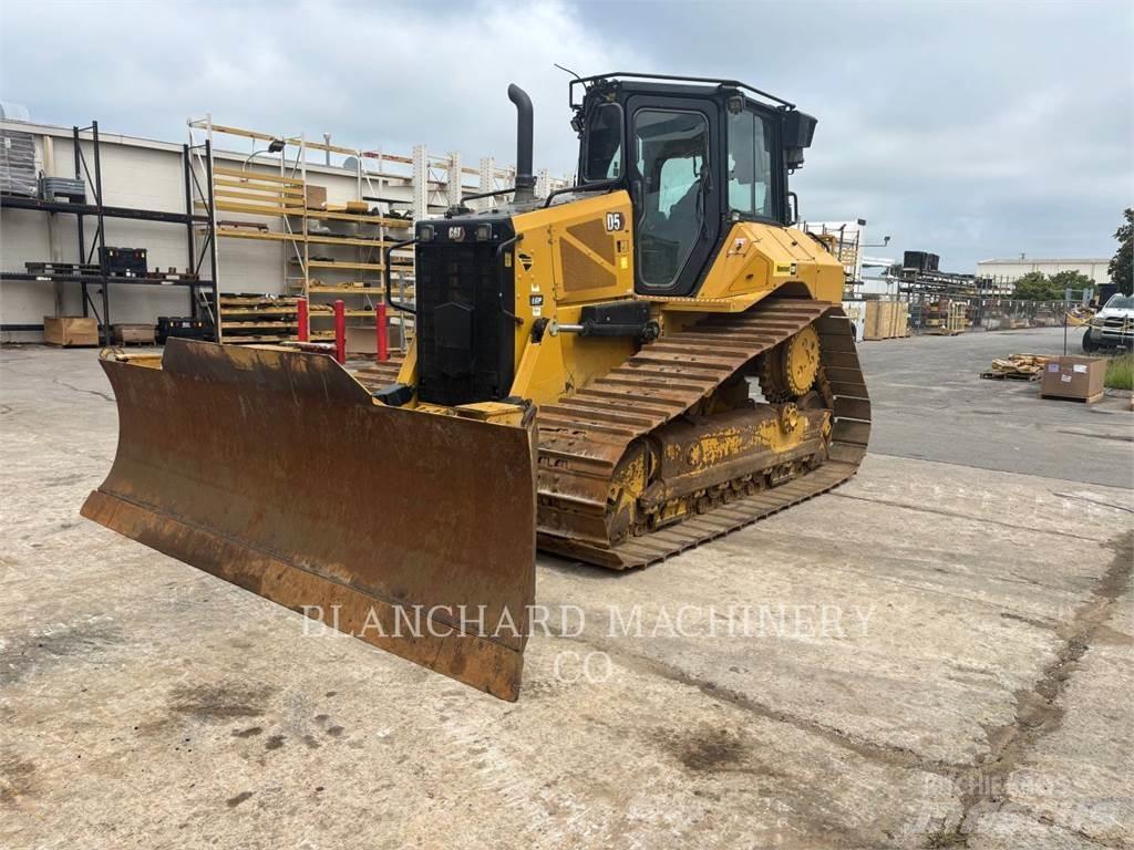 CAT D5 LGP Верижни булдозери
