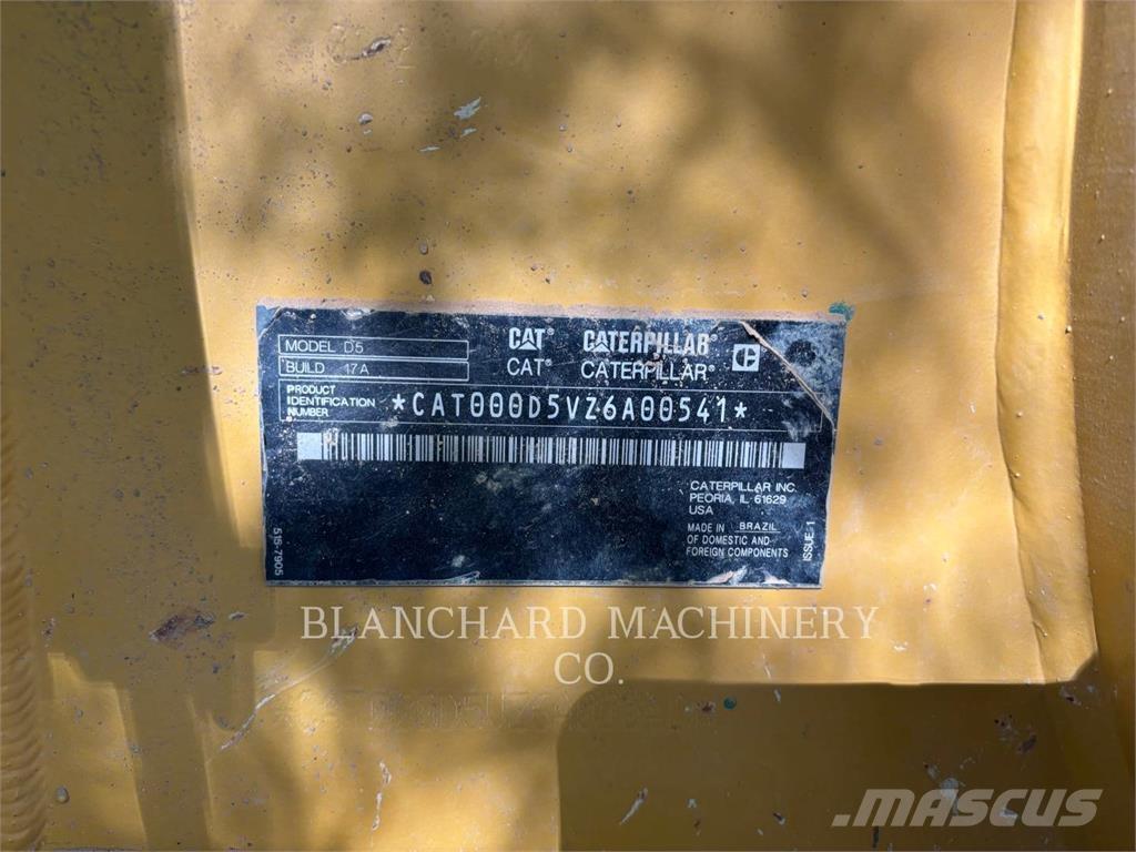 CAT D5- LGP Верижни булдозери
