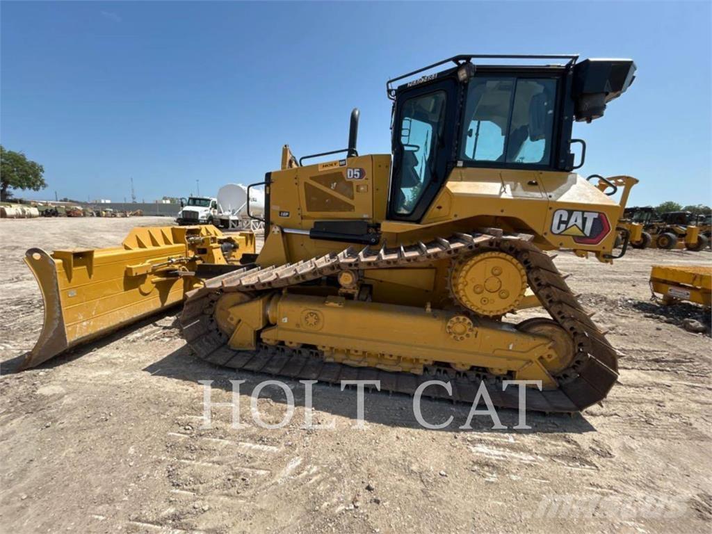 CAT D5 LGPVP Колесни товарачи