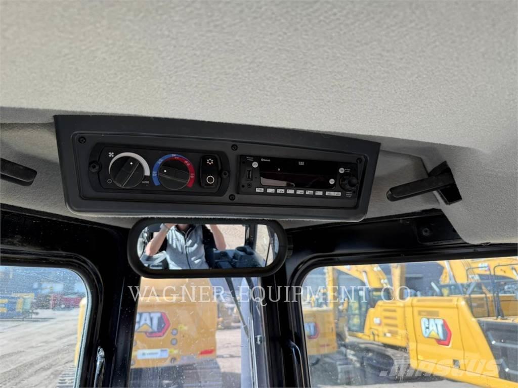 CAT D5 VP Верижни булдозери
