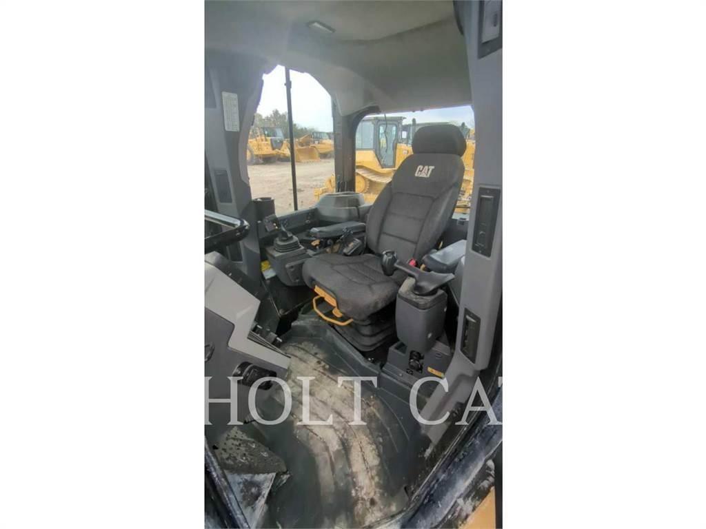 CAT D5 VP Верижни булдозери
