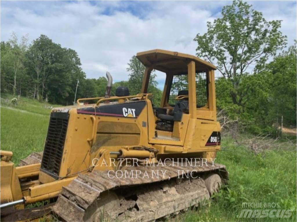 CAT D5GXL Верижни булдозери
