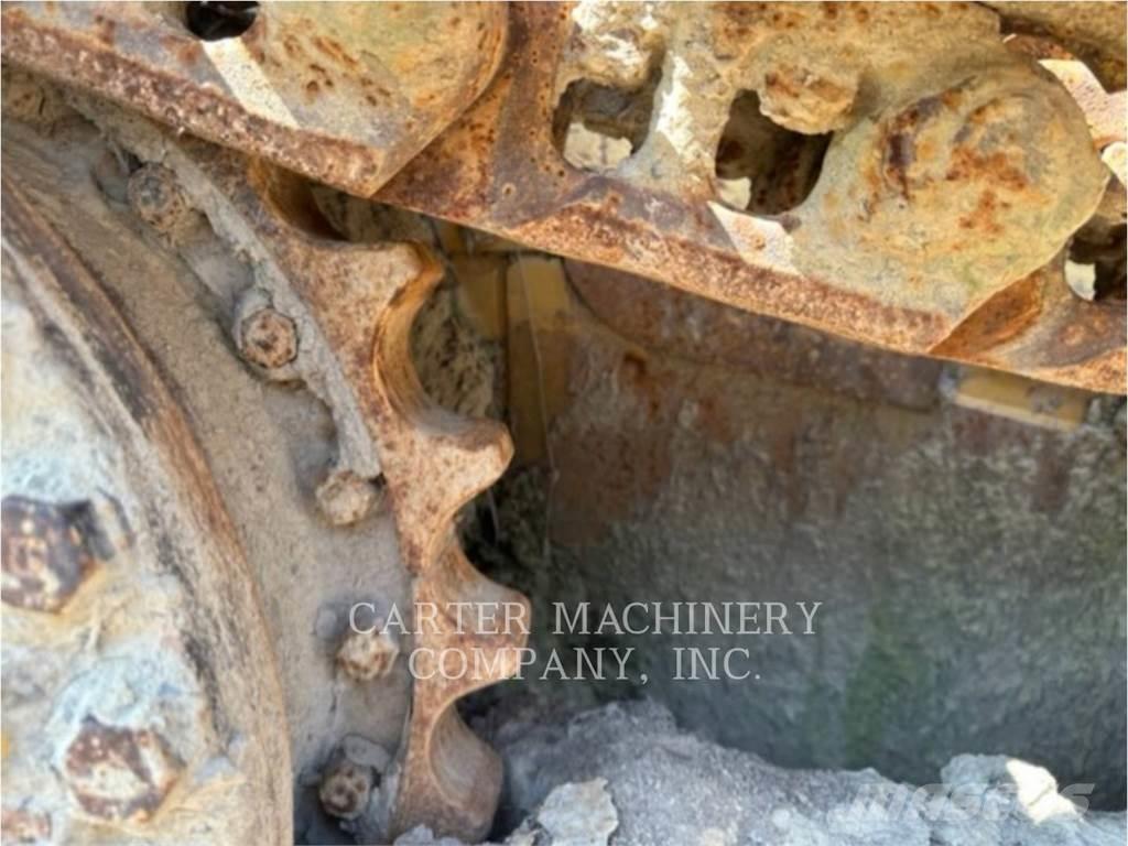 CAT D5HII XL Верижни булдозери
