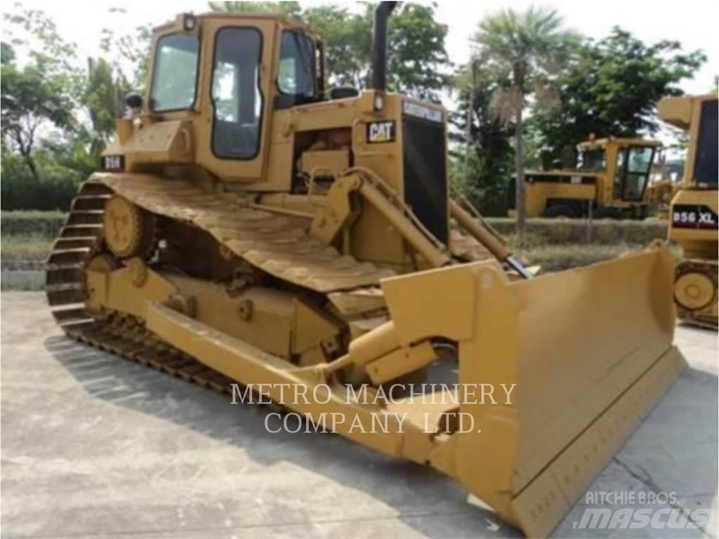 CAT D5HLGP Верижни булдозери
