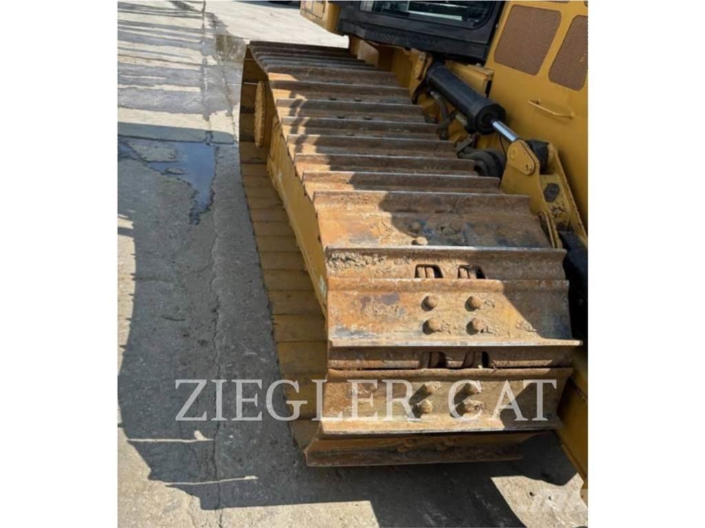 CAT D5K Верижни булдозери
