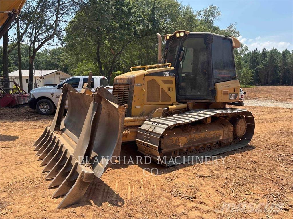 CAT D5K LGP Верижни булдозери
