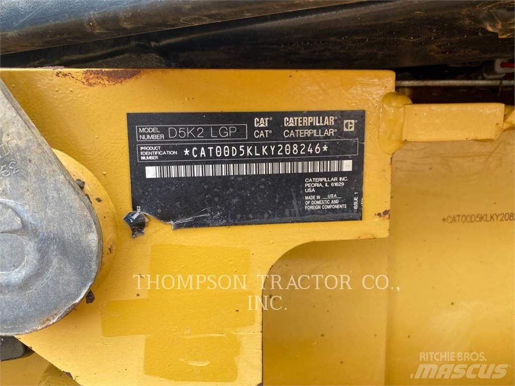 CAT D5K2 Верижни булдозери
