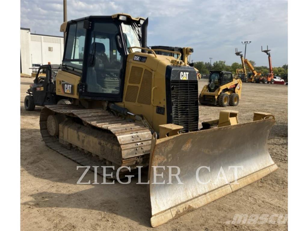 CAT D5K2 Верижни булдозери
