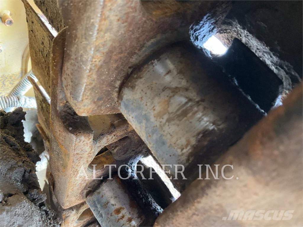 CAT D5K2 LGP3D Верижни булдозери
