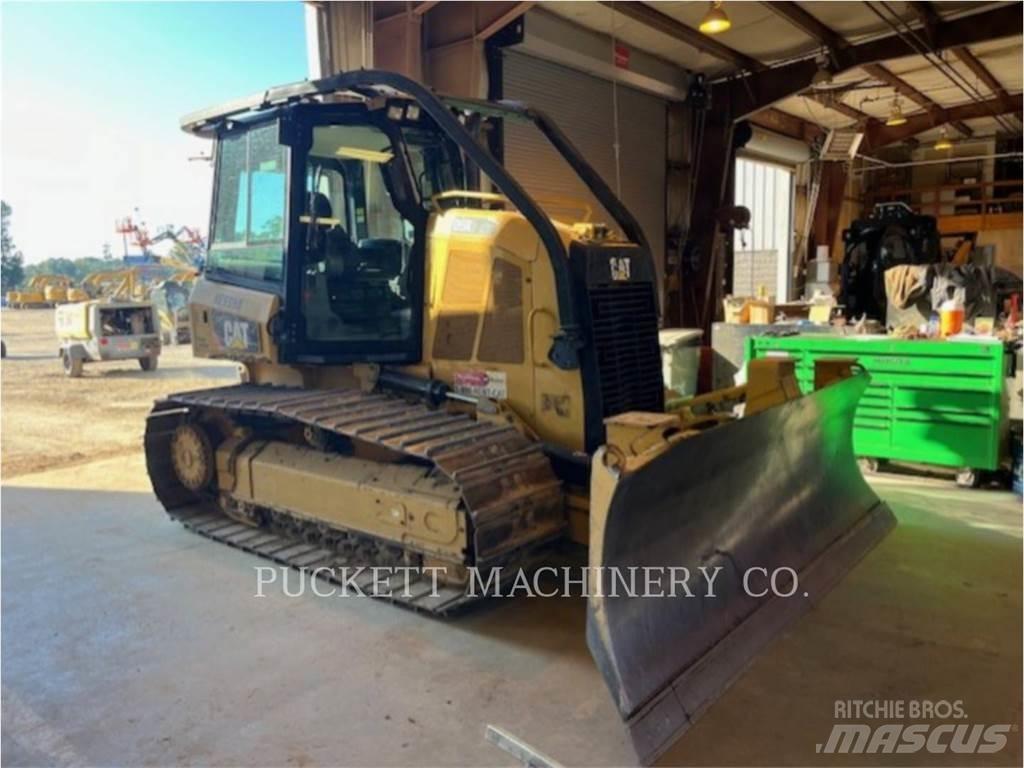 CAT D5K2LGP Верижни булдозери
