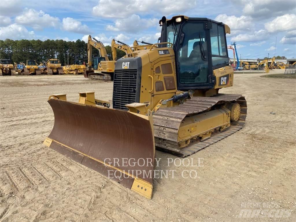 CAT D5K2LGP Верижни булдозери
