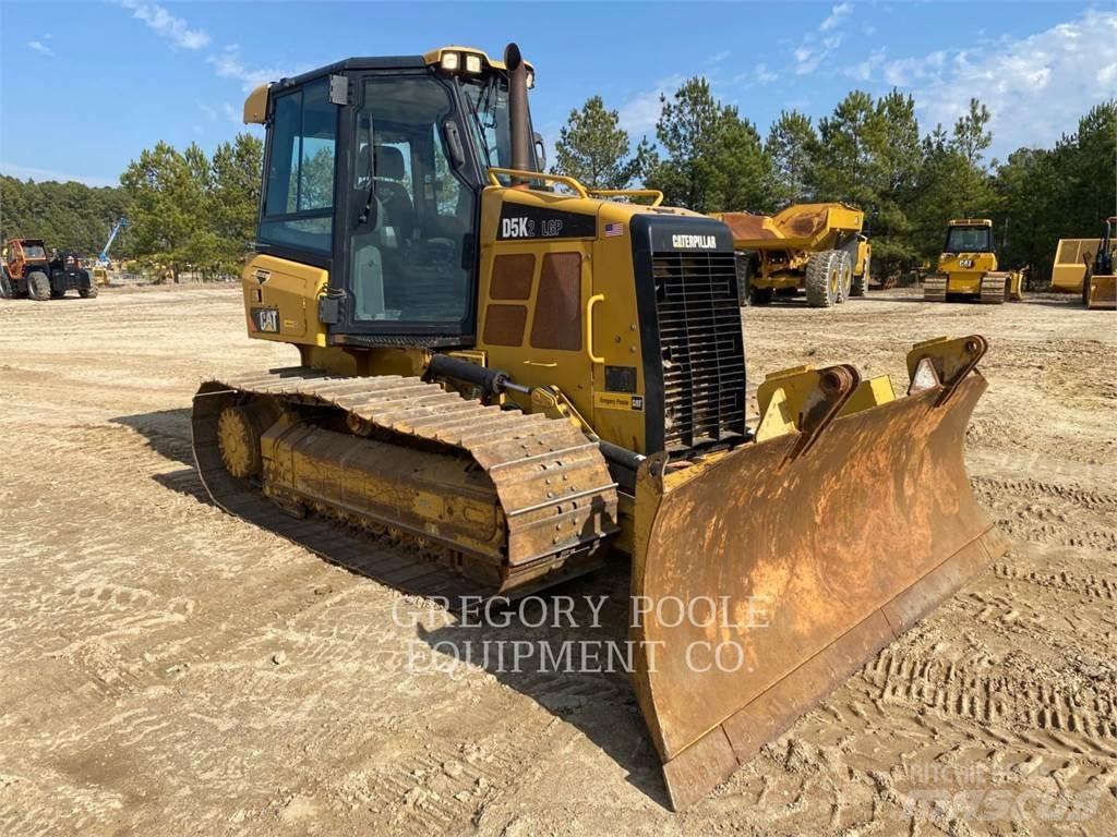 CAT D5K2LGP Верижни булдозери
