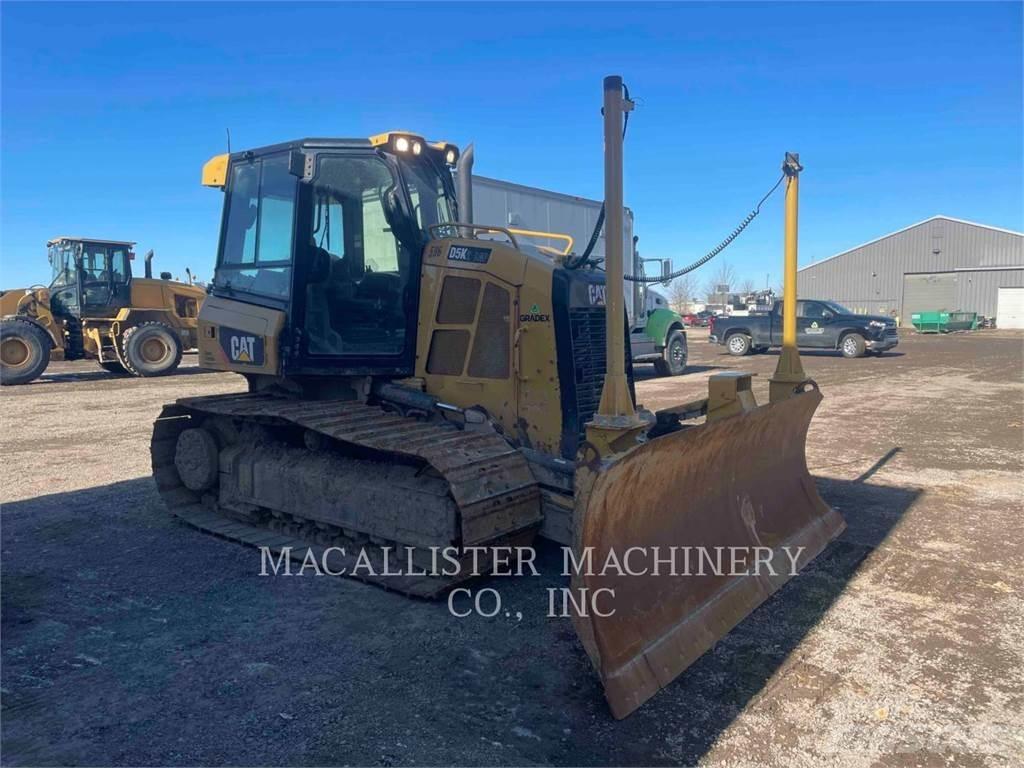 CAT D5K2LGP Верижни булдозери
