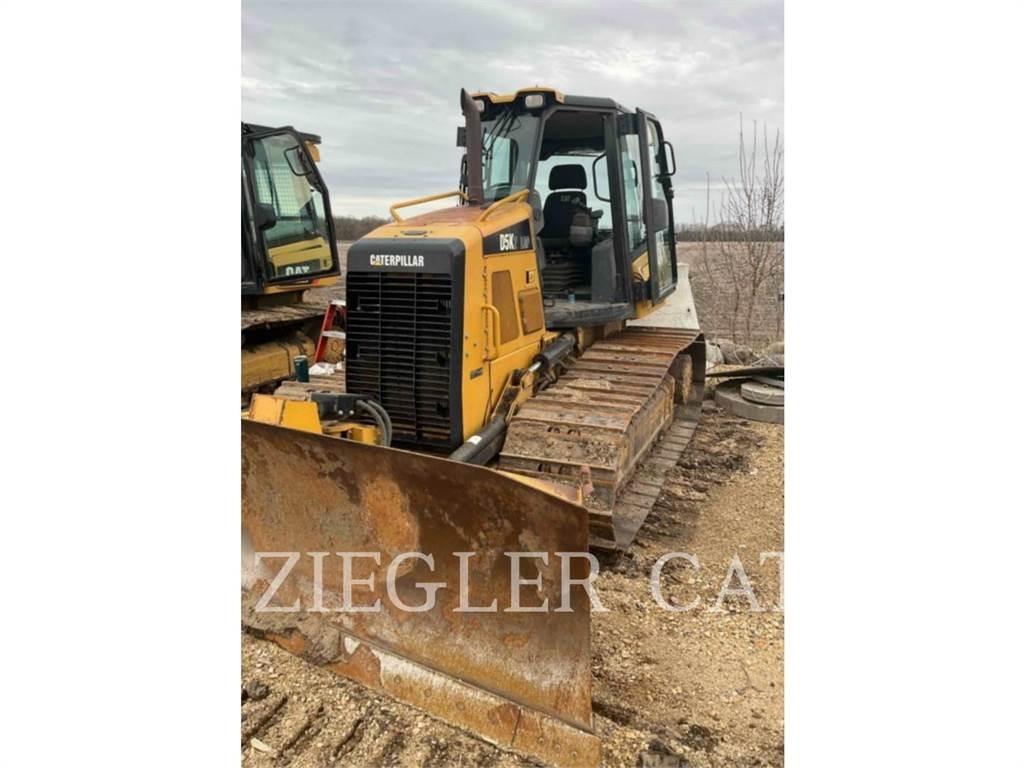 CAT D5K2LGP Верижни булдозери
