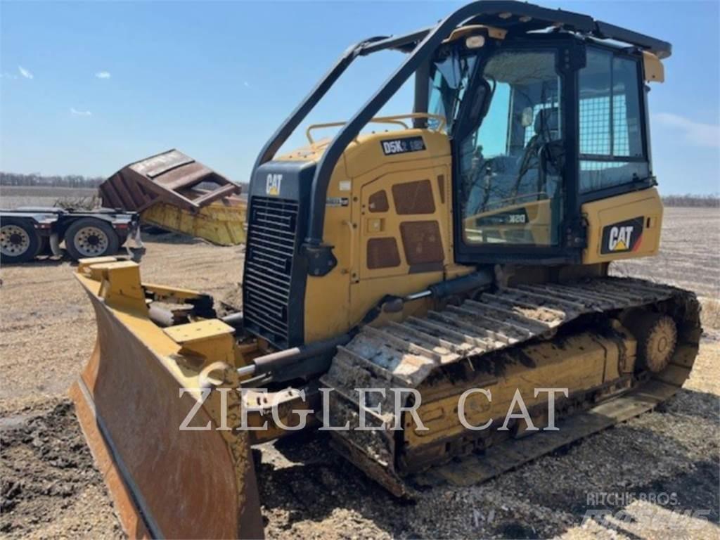 CAT D5K2LGP Верижни булдозери
