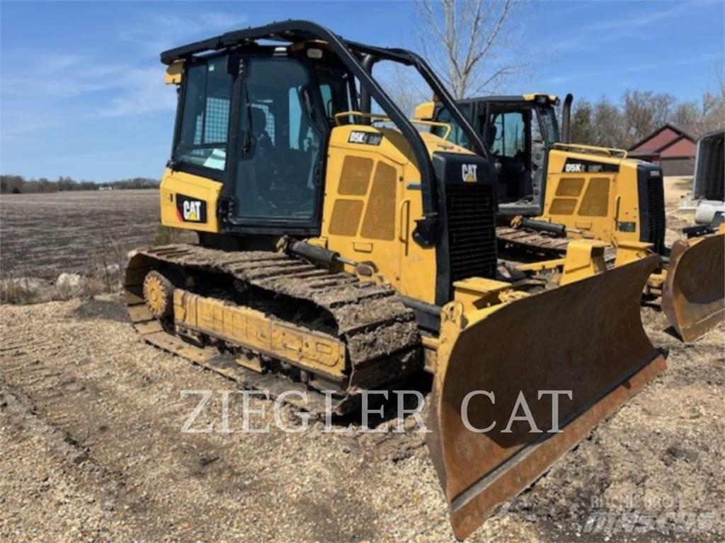 CAT D5K2LGP Верижни булдозери

