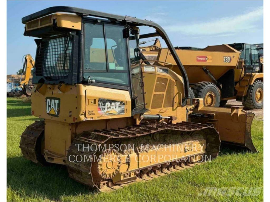 CAT D5K2LGP Верижни булдозери
