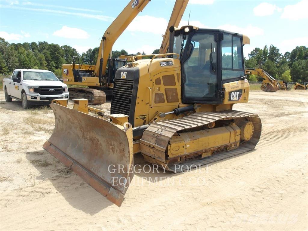 CAT D5K2LGP Верижни булдозери

