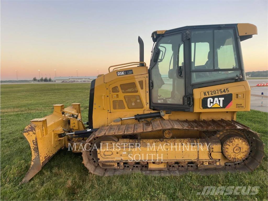 CAT D5K2LGP Верижни булдозери
