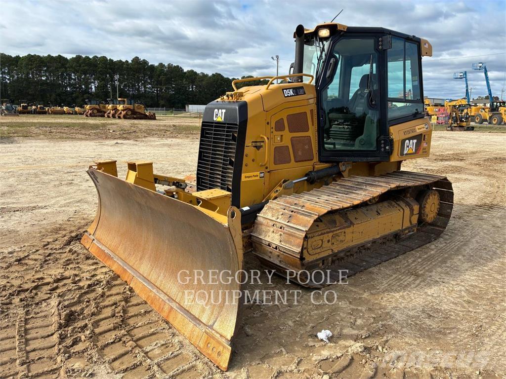 CAT D5K2LGP Верижни булдозери

