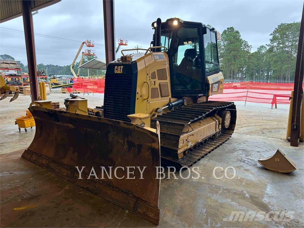 CAT D5K2LGP Верижни булдозери
