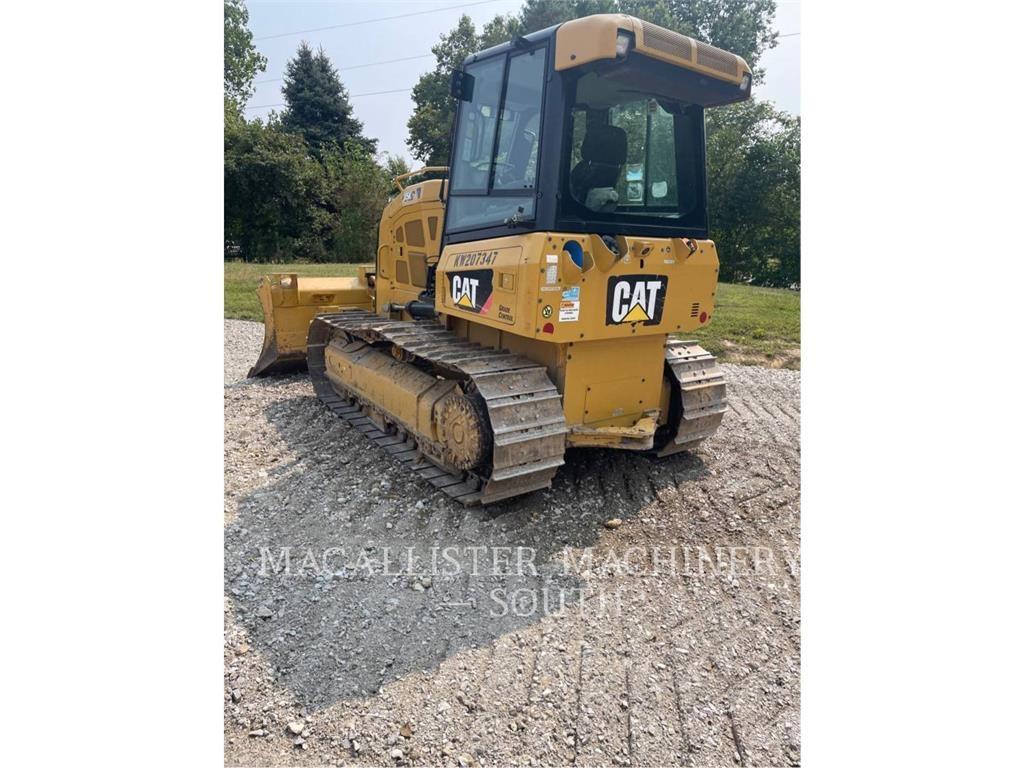 CAT D5K2XL Верижни булдозери
