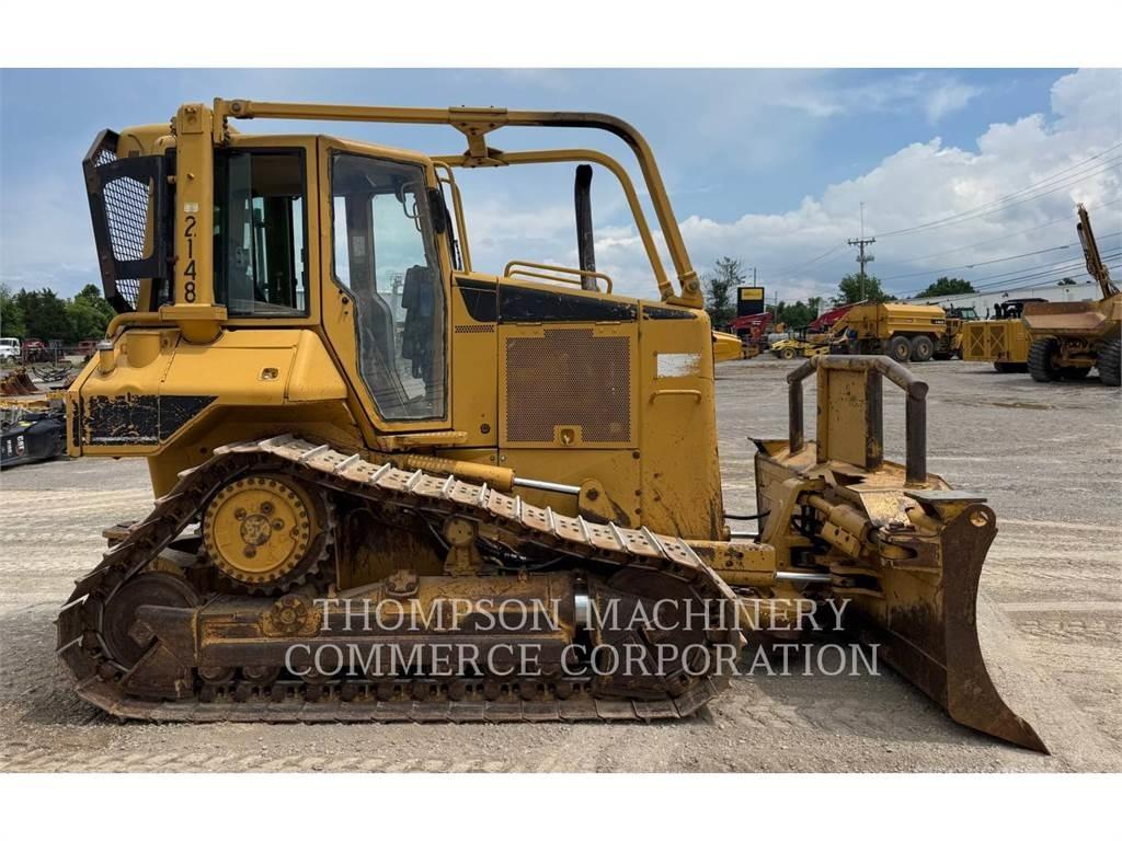 CAT D5NXL Верижни булдозери
