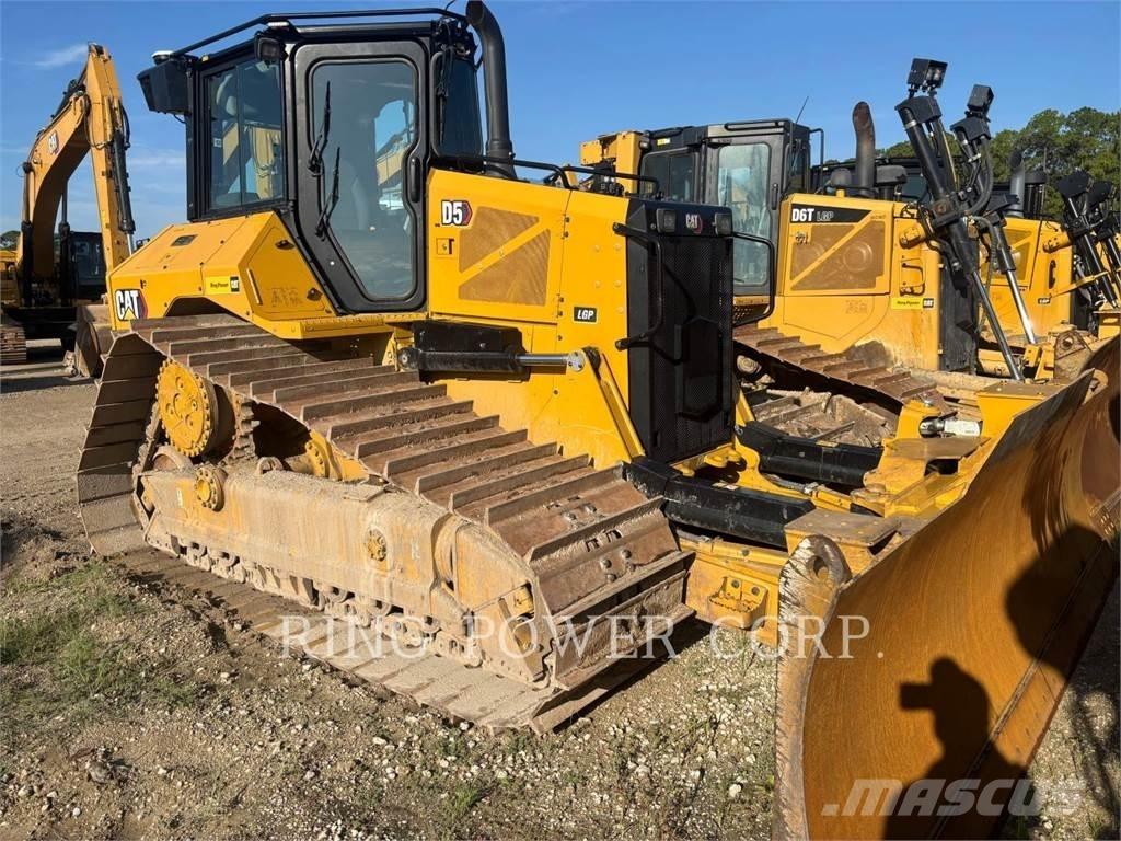 CAT D5VPEW Верижни булдозери
