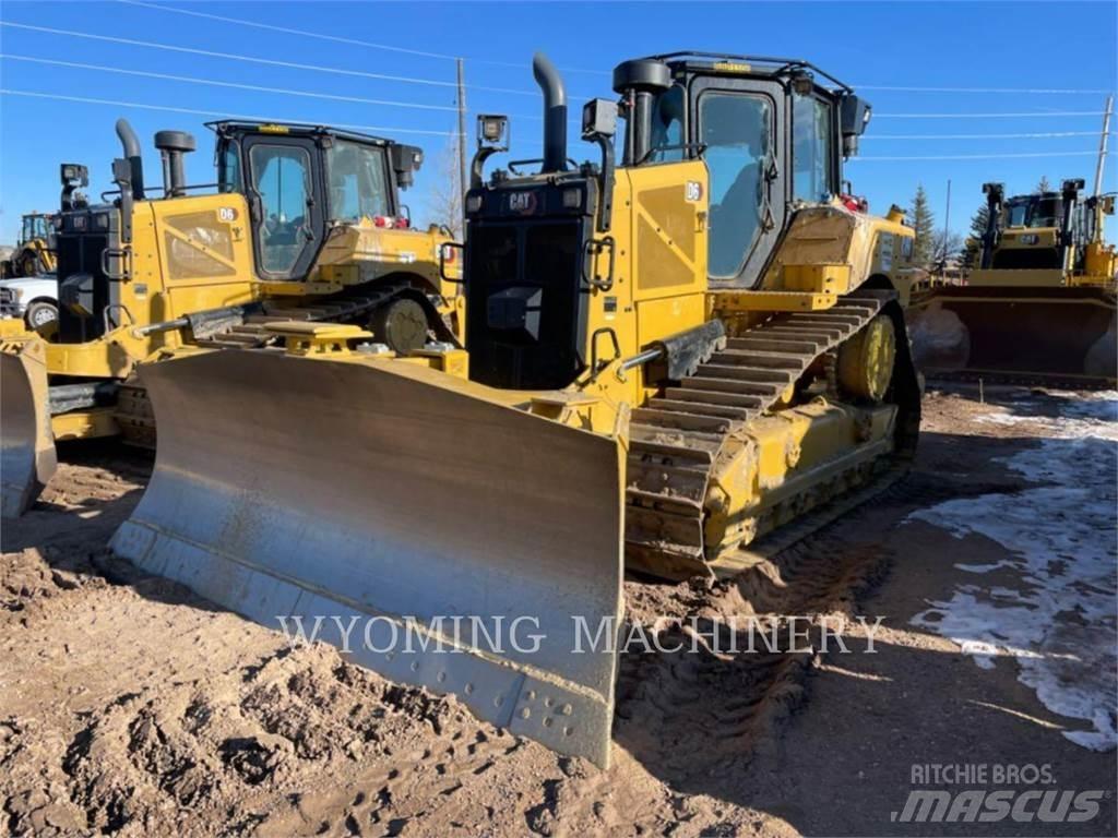CAT D6 Верижни булдозери
