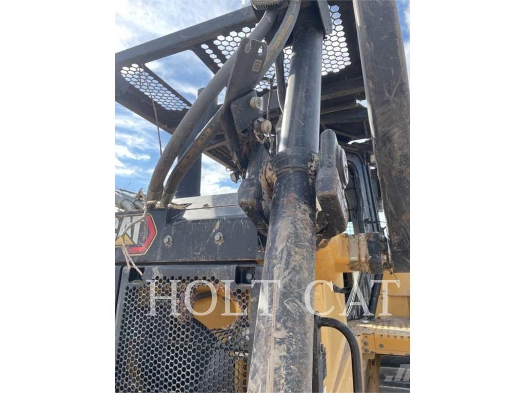 CAT D6 Верижни булдозери
