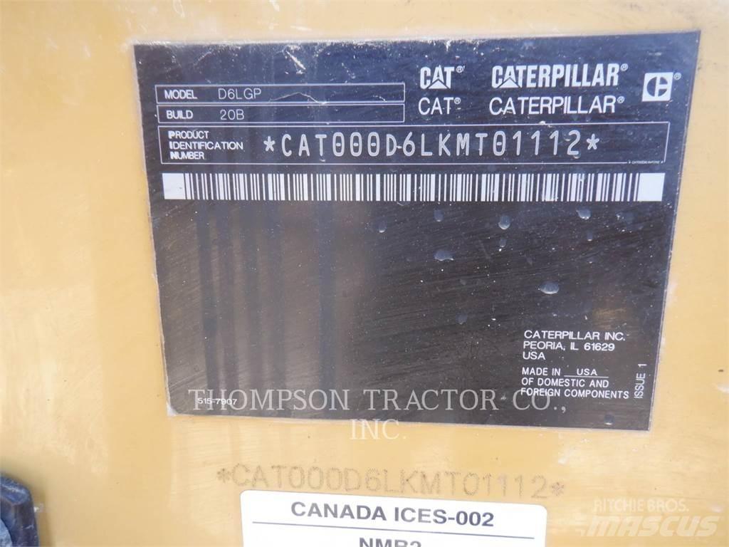 CAT D6 Верижни булдозери
