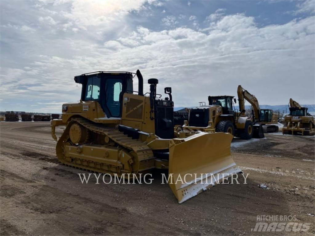 CAT D6 Верижни булдозери
