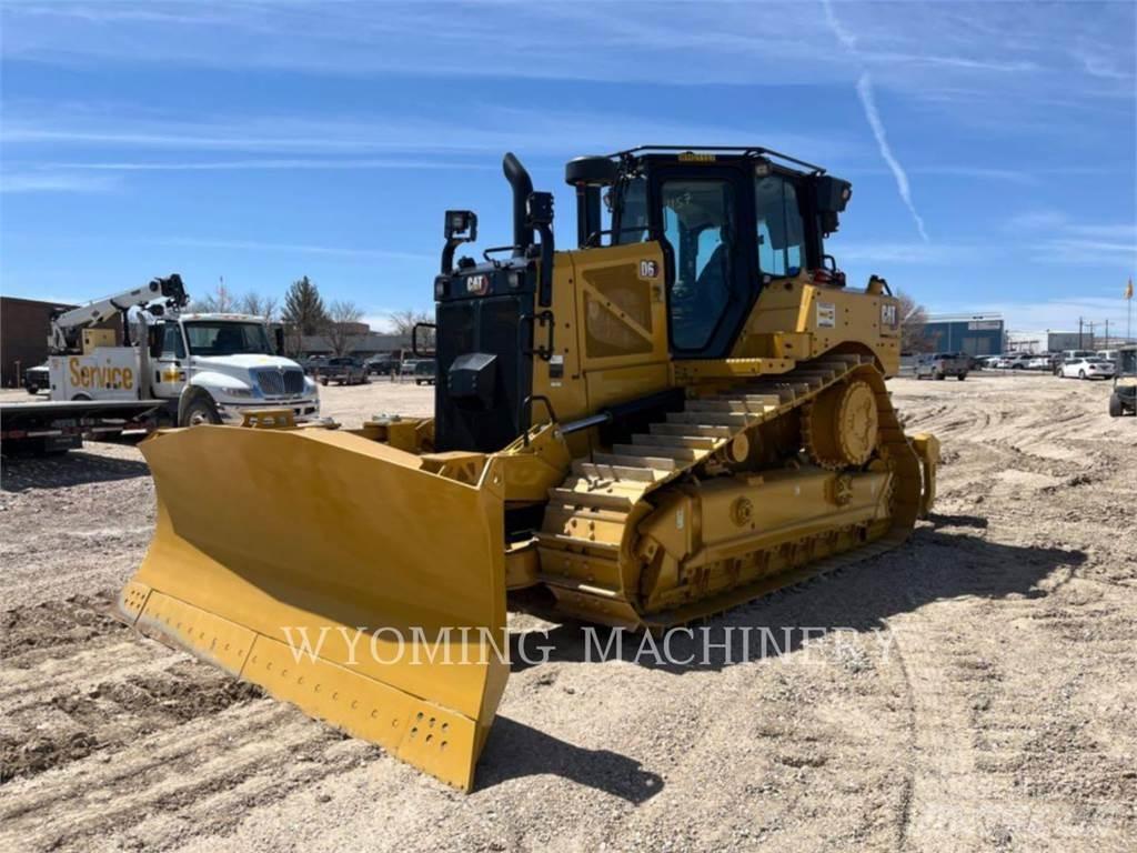 CAT D6 Верижни булдозери
