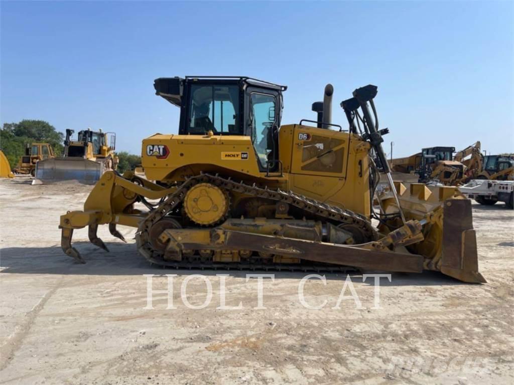 CAT D6 Верижни булдозери
