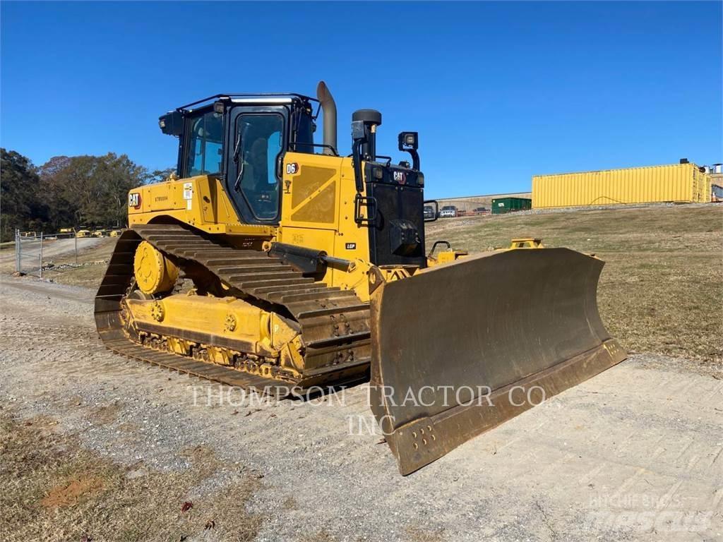 CAT D6 Верижни булдозери
