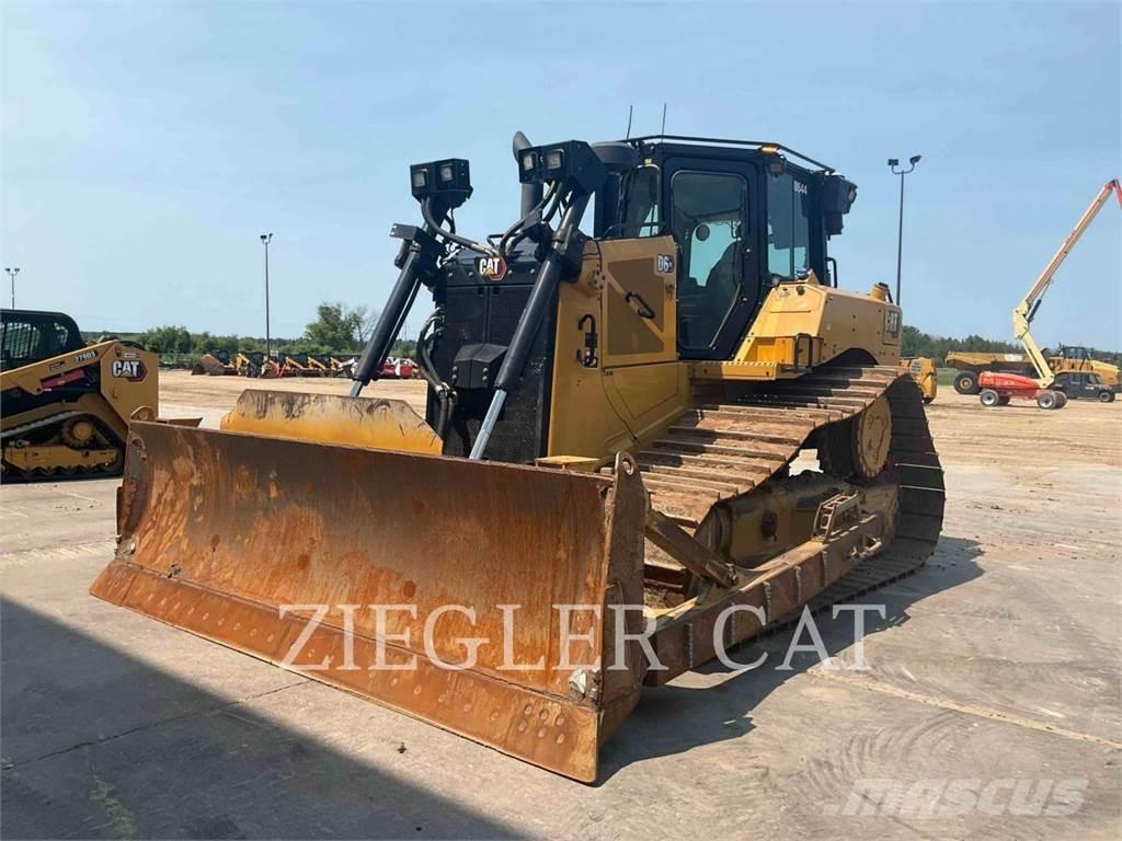 CAT D6 Верижни булдозери
