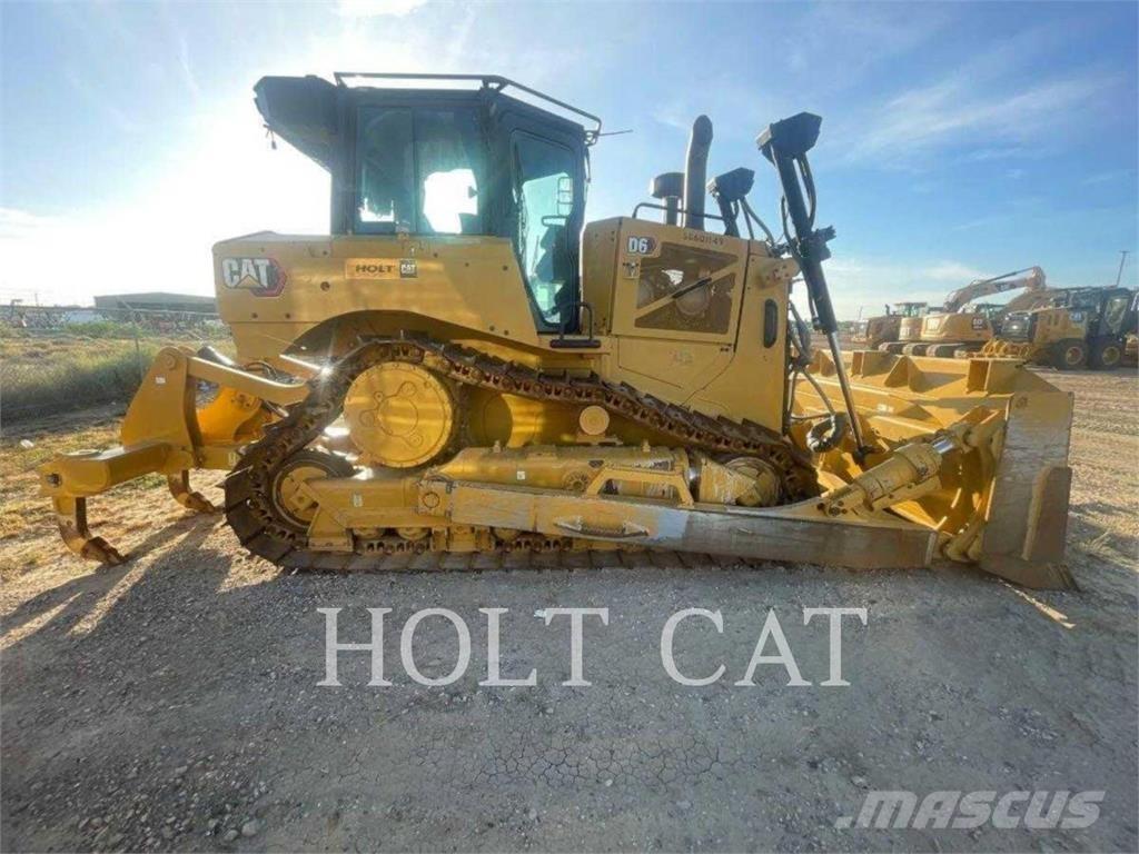 CAT D6 Верижни булдозери

