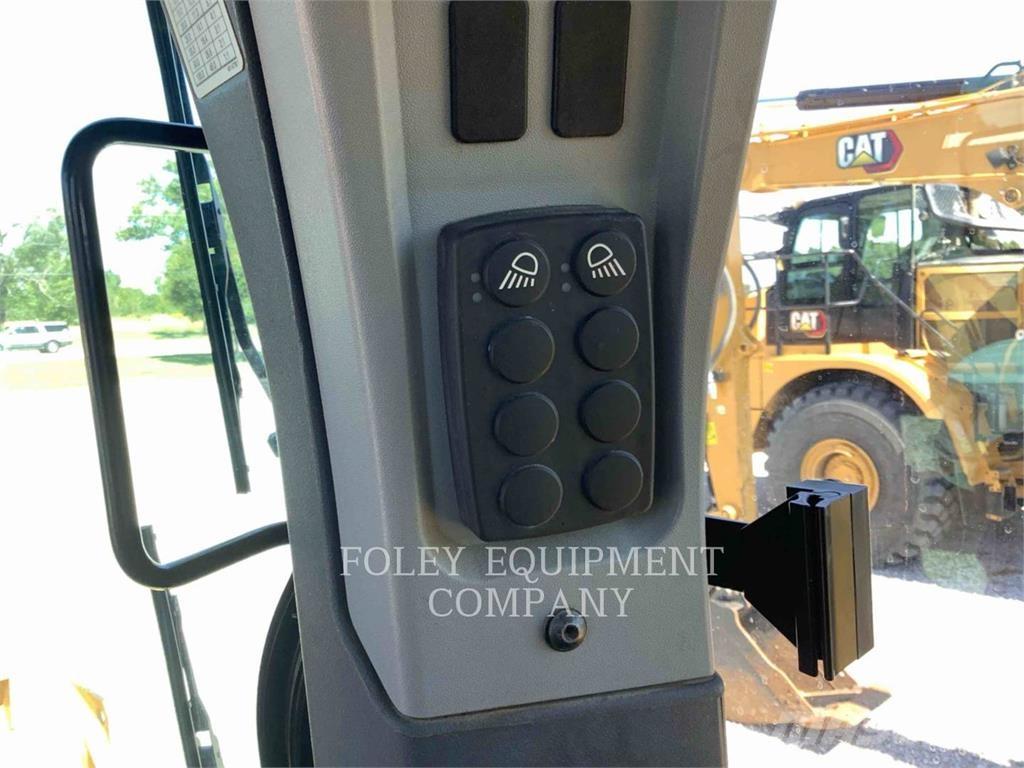 CAT D6-20P22X Верижни булдозери
