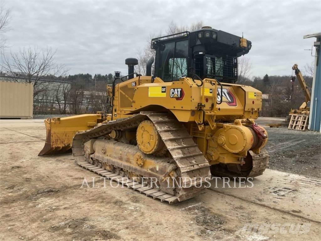 CAT D6-20PAT3D Верижни булдозери
