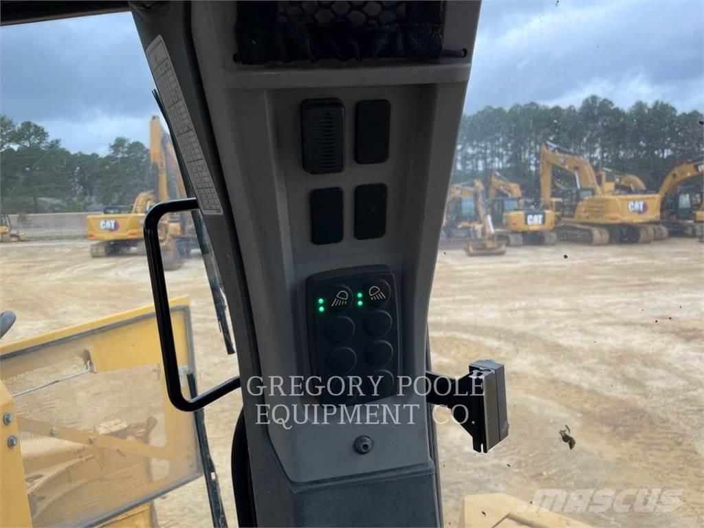 CAT D6-20VP Верижни булдозери
