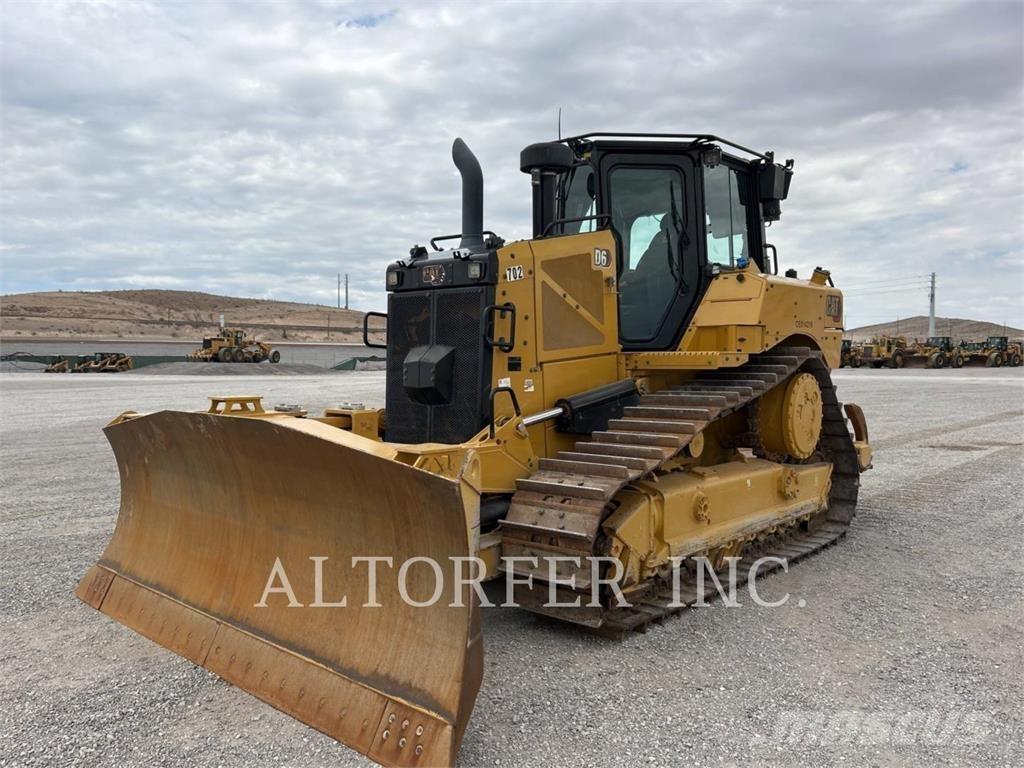CAT D6-20VPAT Верижни булдозери
