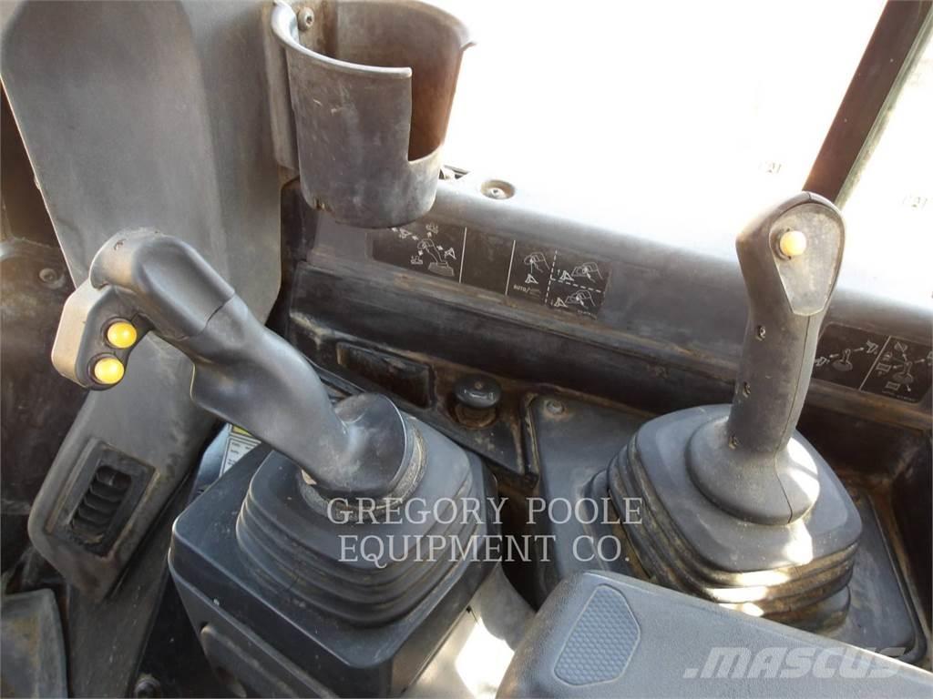 CAT D6-20XE Верижни булдозери
