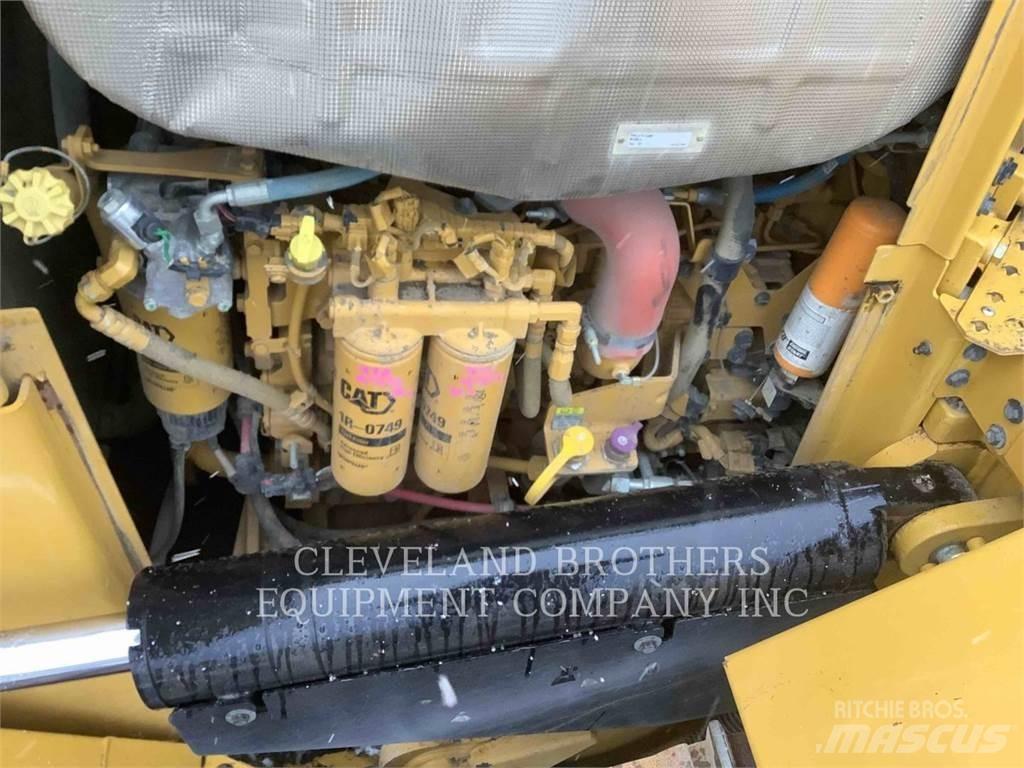 CAT D6 LGP Верижни булдозери
