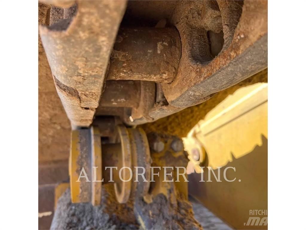 CAT D6 LGP Верижни булдозери
